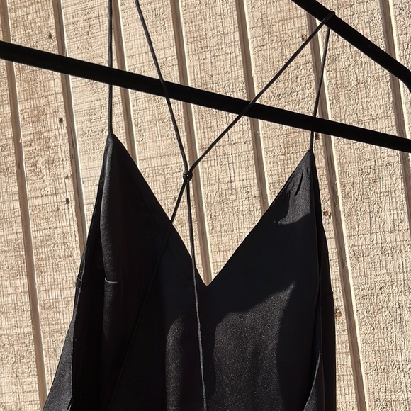 Open back black slip dress - Picture 4 of 7